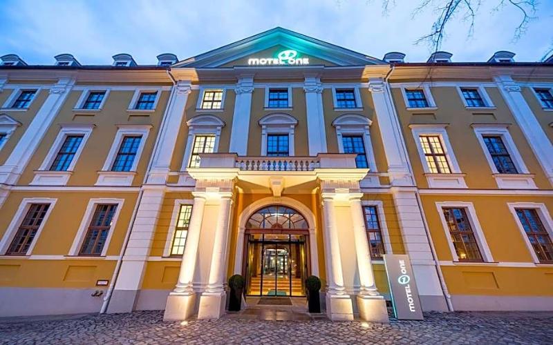 Motel One Magdeburg image