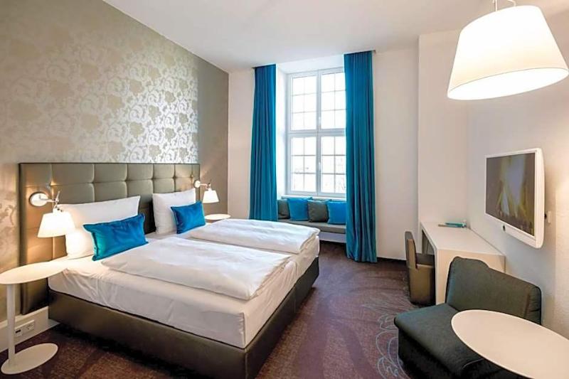 Motel One Magdeburg image