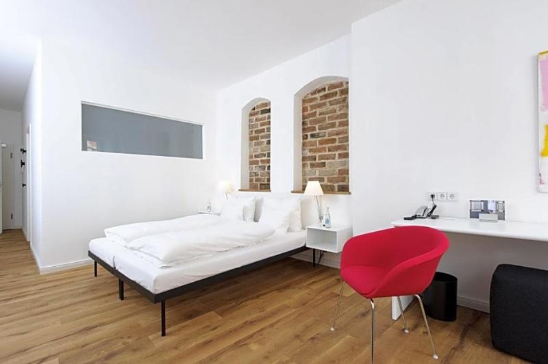Einzigartig Das Kleine Hotel Im Wasserviertel image