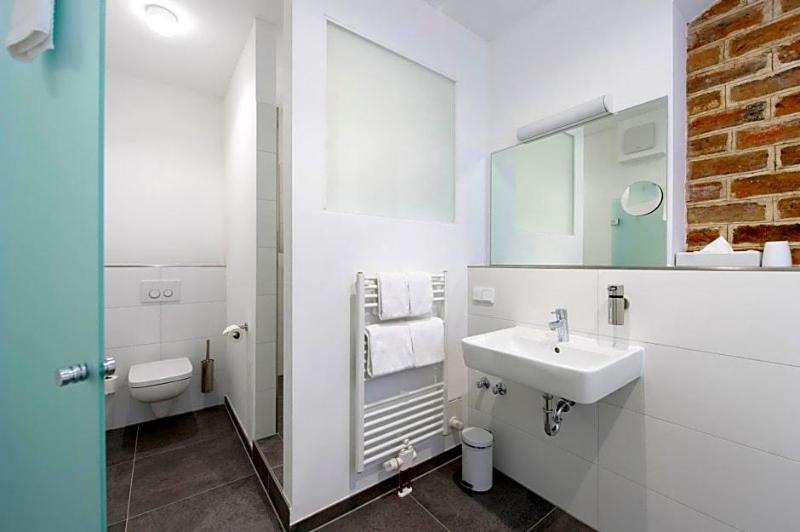 Einzigartig Das Kleine Hotel Im Wasserviertel image
