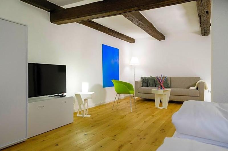 Einzigartig Das Kleine Hotel Im Wasserviertel image