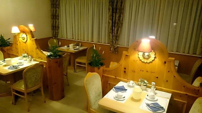 Hotel Park Eden image
