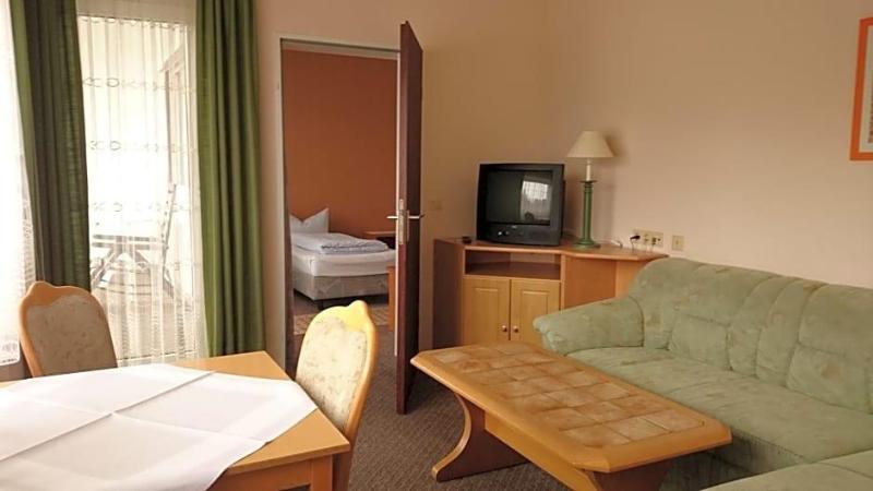 Hotel Park Eden image