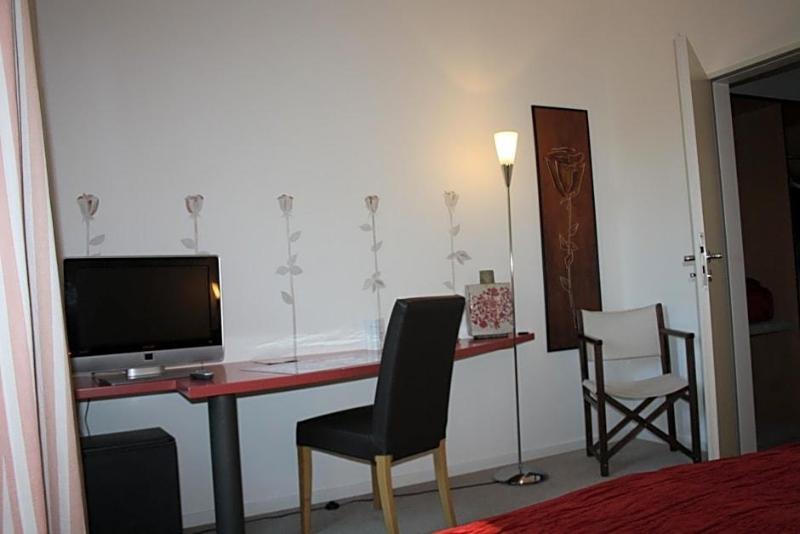 Hotel Am Fluss image