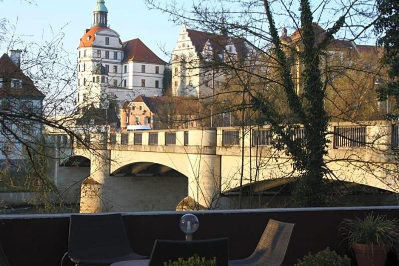 Hotel Am Fluss image