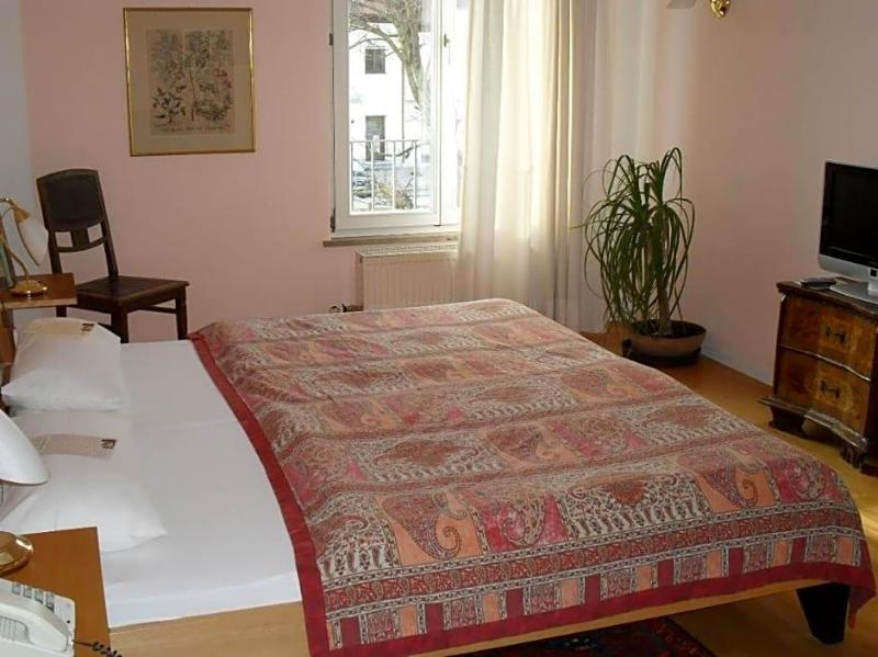 Hotel Am Fluss image