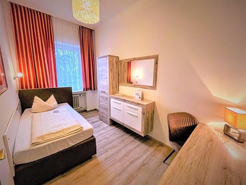 Arena Hotel image