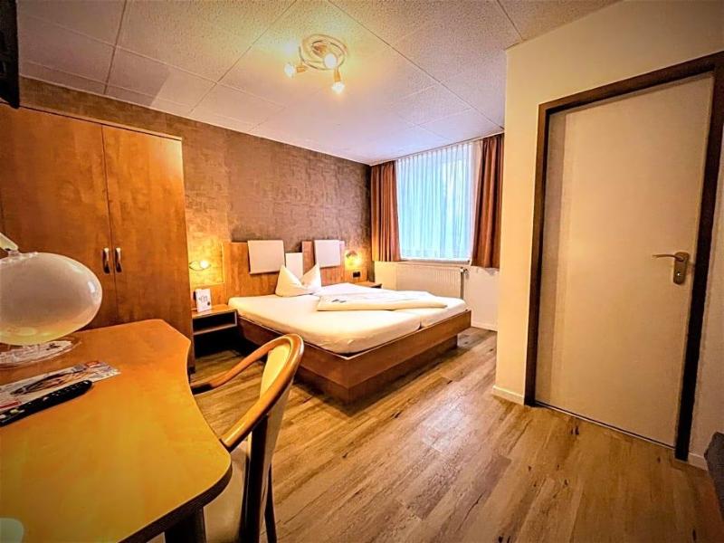 Arena Hotel image