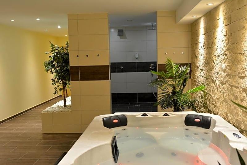 Boutique Hotel Wolfsburg image
