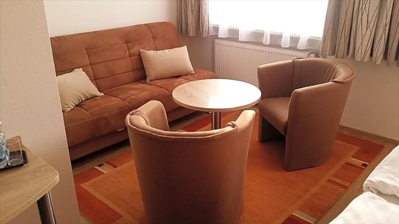 Hotel Rheinkrone image