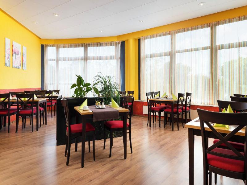 Ates Hotel Lampertheim image