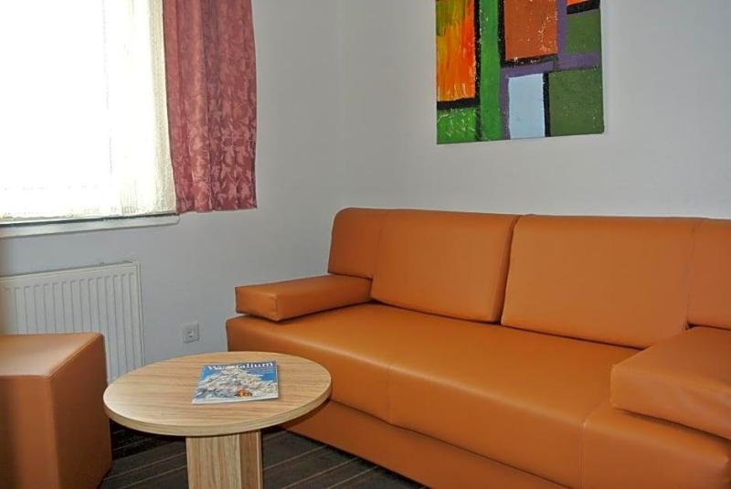 Hotel Art Ambiente image