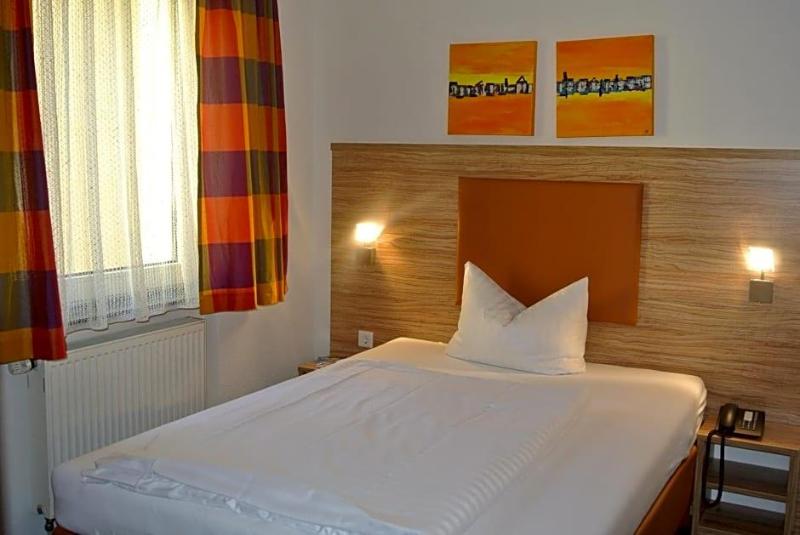 Hotel Art Ambiente image