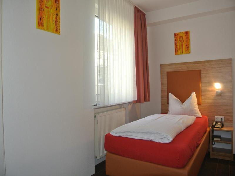 Hotel Art Ambiente image