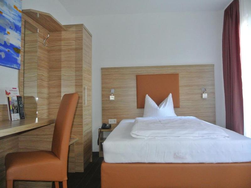 Hotel Art Ambiente image