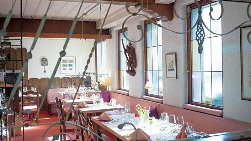 Hotel Restaurant Krehl S Linde image