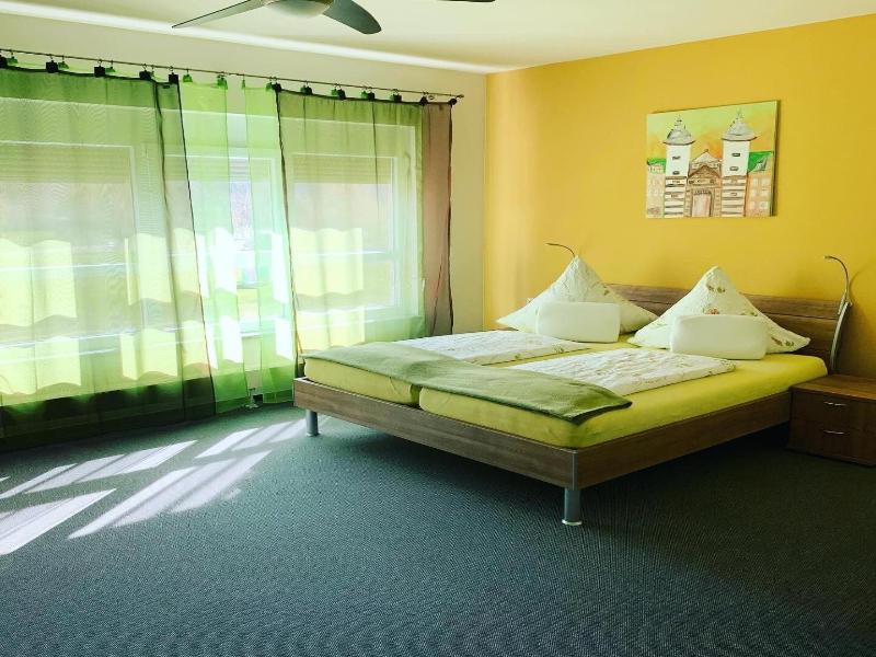 Park Hotel Leimen image
