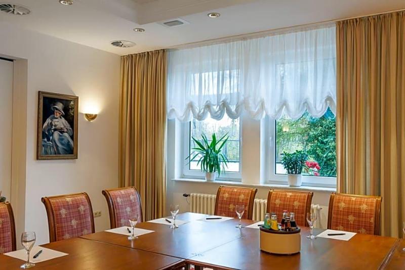 Hotel Restaurant Grotehof image