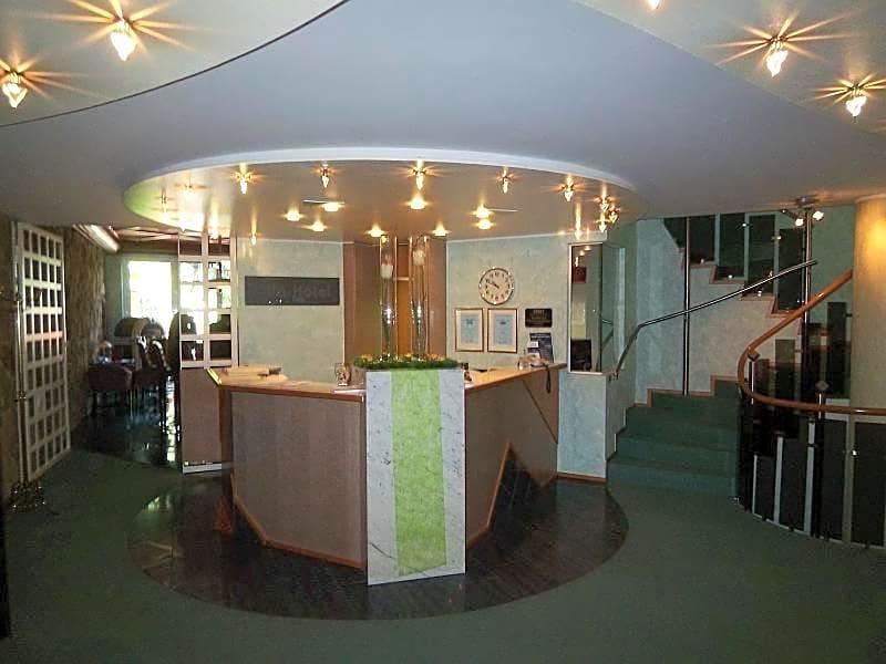 Alfa Hotel image