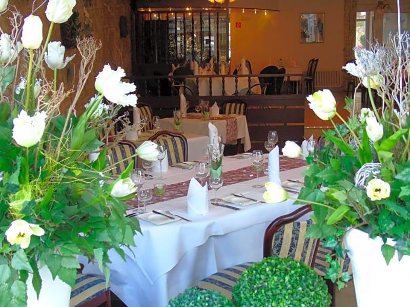 Alfa Hotel image