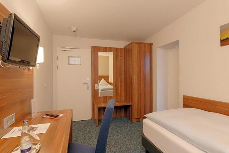 Alfa Hotel image