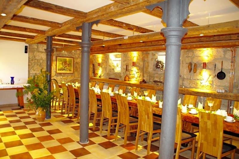 Landhotel Heidekrug image