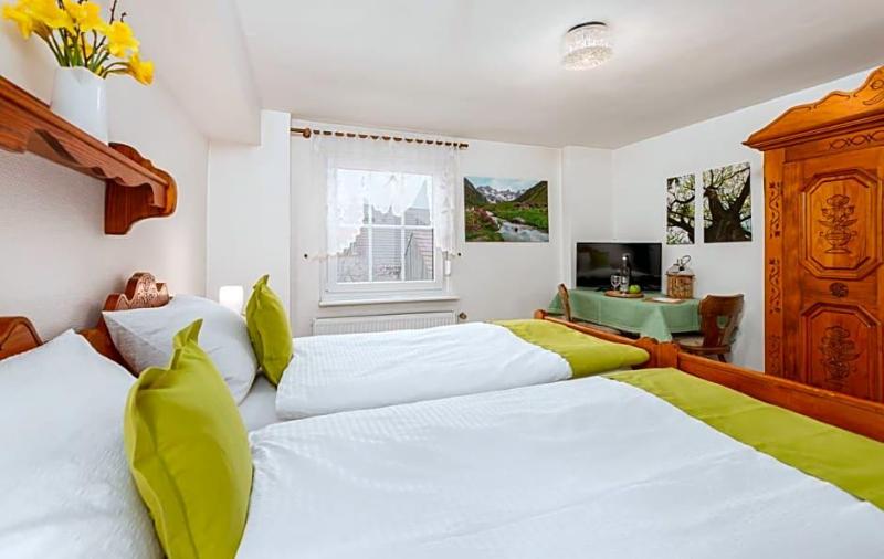 Hotel Landgasthof Hv Lzer image