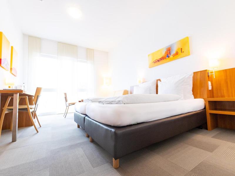 Hotel Darstein image