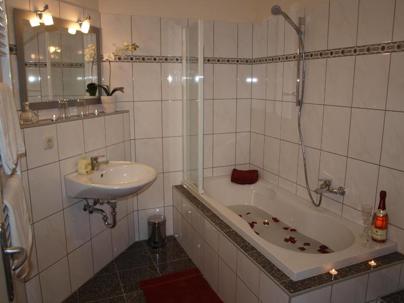 Hotel Am Schv Tzenberg image