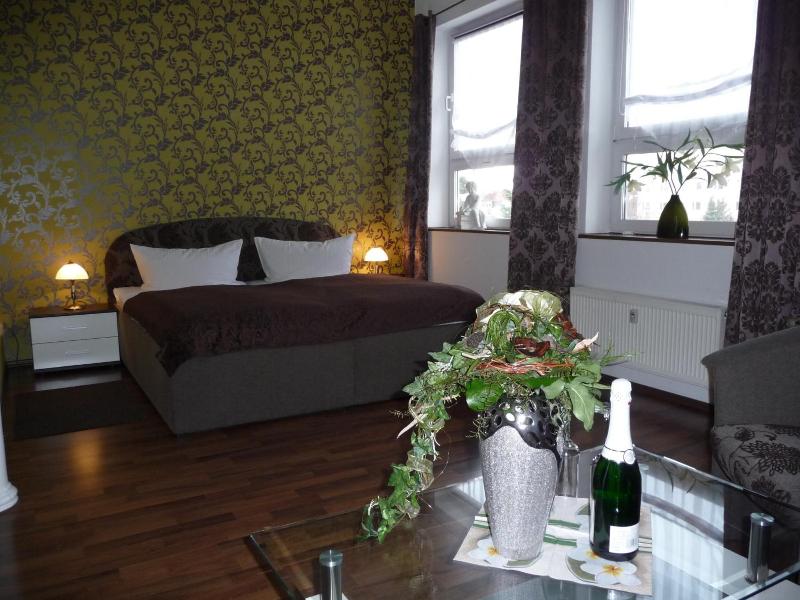 Hotel Am Schv Tzenberg image