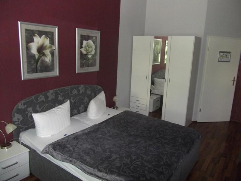 Hotel Am Schv Tzenberg image