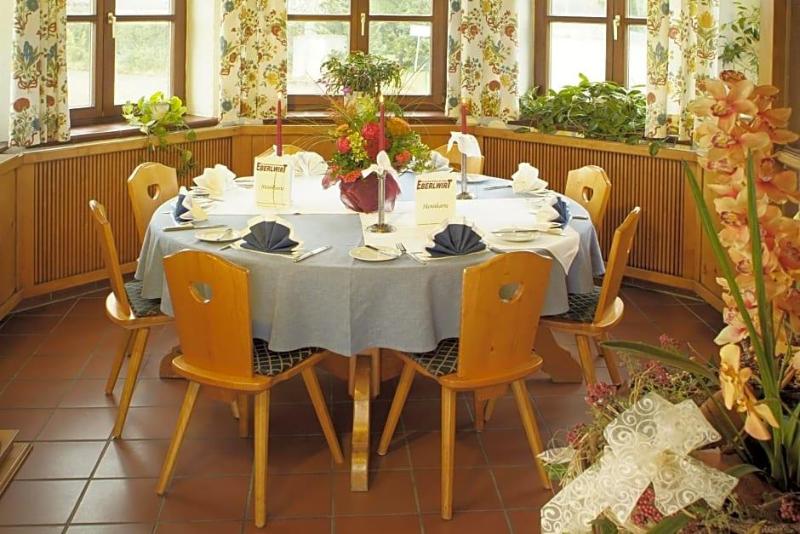 Hotel Restaurant Eberlwirt image