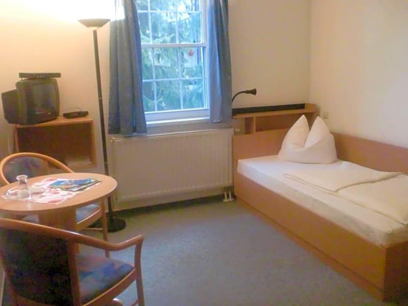 Hotel Restaurant Zum Firstenstein image