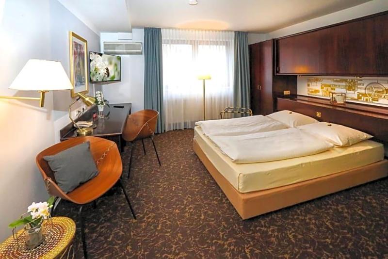 City Hotel Aschaffenburg image