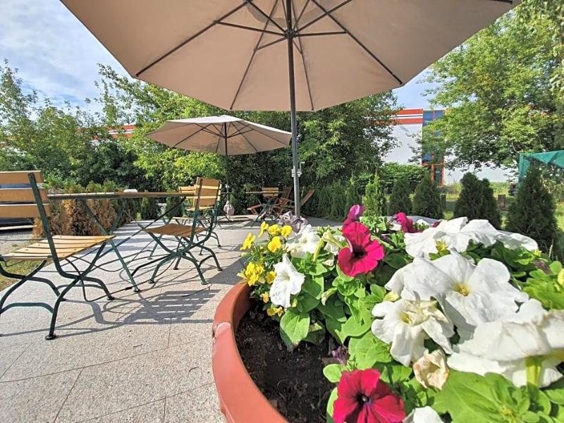 Apart Hotel Ferdinand Berlin image