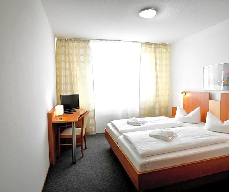 Apart Hotel Ferdinand Berlin image