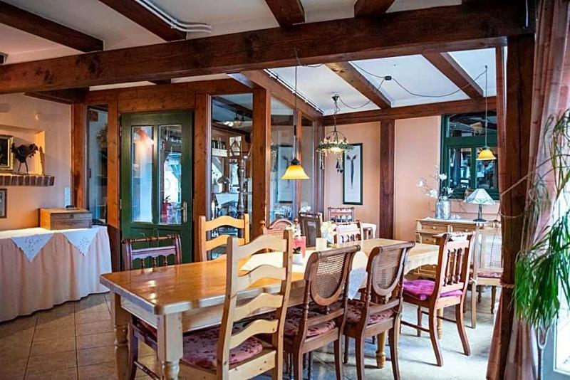 Hotel Brauhaus Weyhausen image