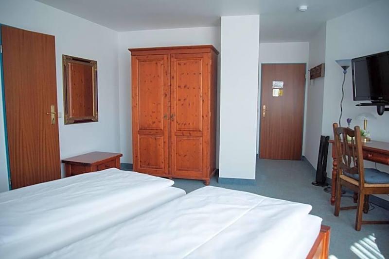 Hotel Brauhaus Weyhausen image