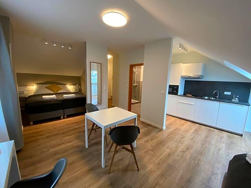 Zur Waldlust image
