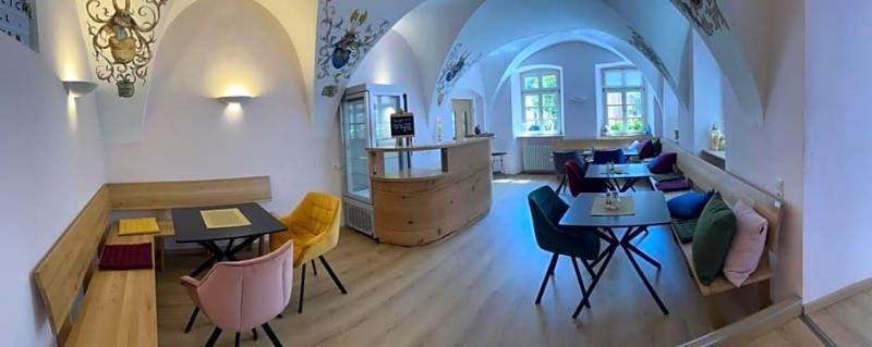 Hotel Cafv Ritter Von Bv Hl image