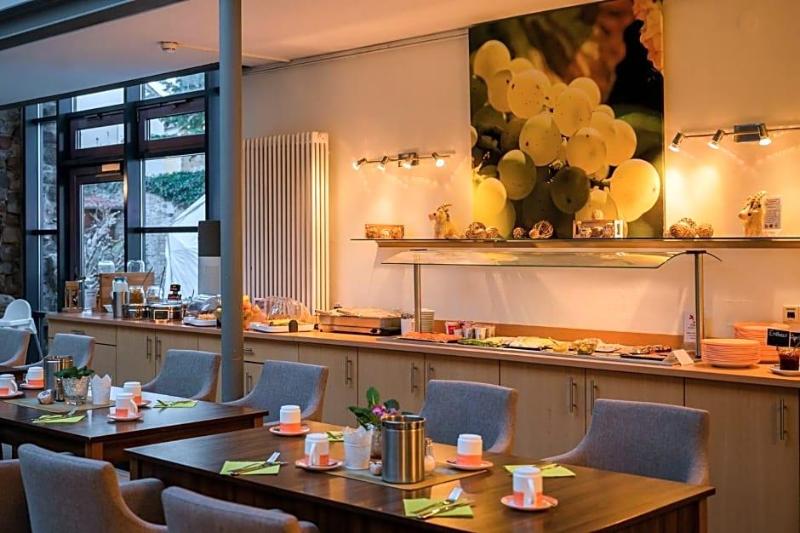 Hotel Cafv Ritter Von Bv Hl image