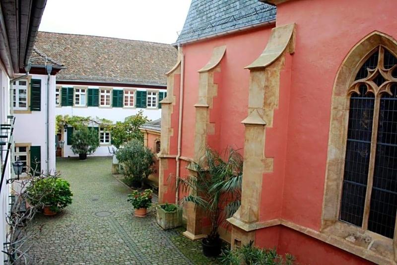 Hotel Cafv Ritter Von Bv Hl image