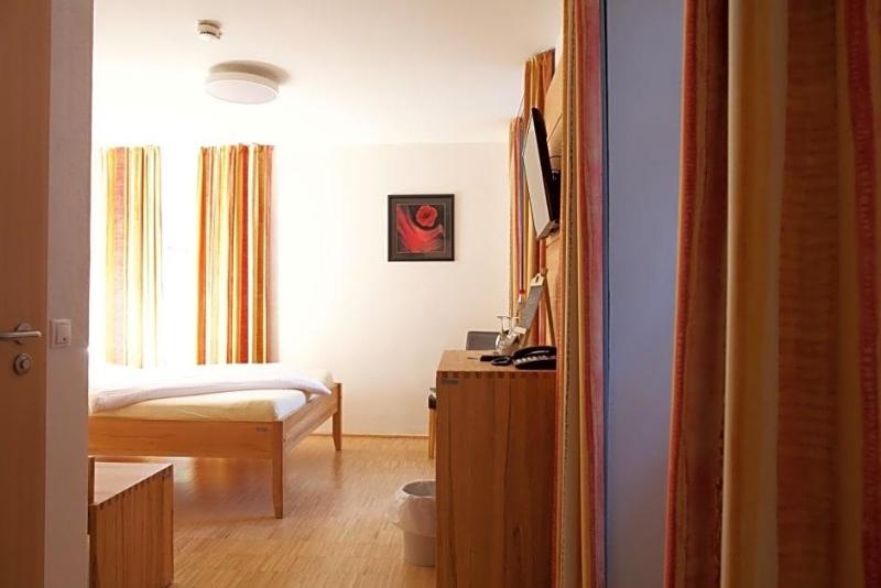 Hotel Cafv Ritter Von Bv Hl image