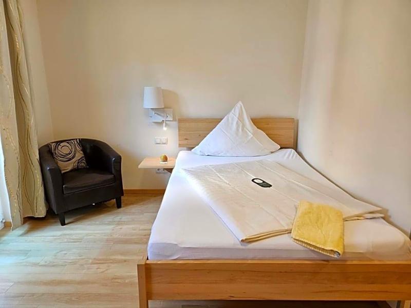 Hotel Cafv Ritter Von Bv Hl image