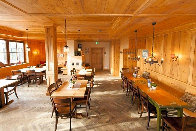 Die Post Landgasthof Aufkirchen image