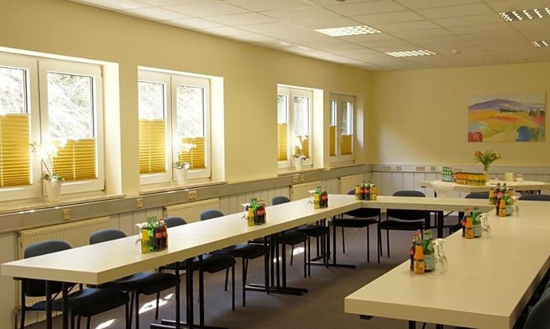 Hotel Waghv Useler Hof Gmbh image