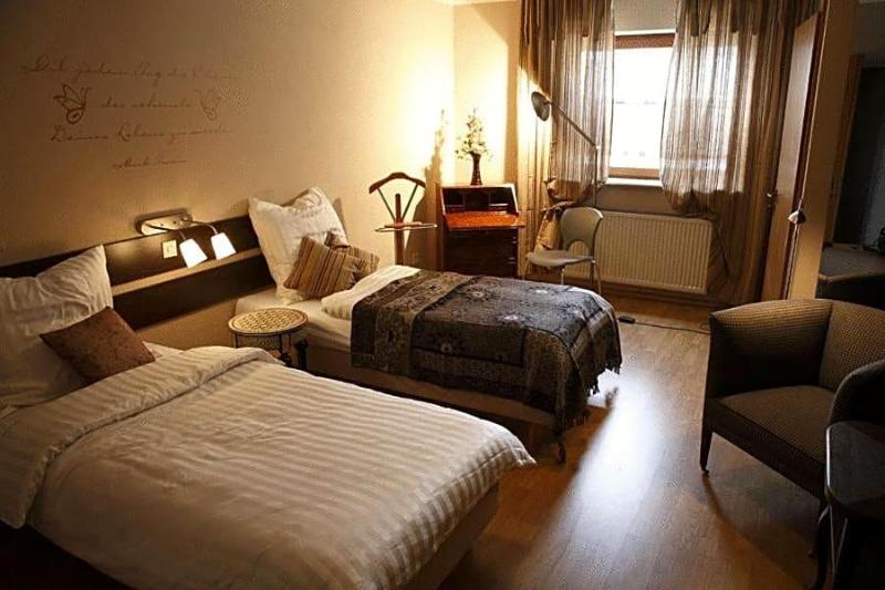 Art Hotel Sonnenhof image