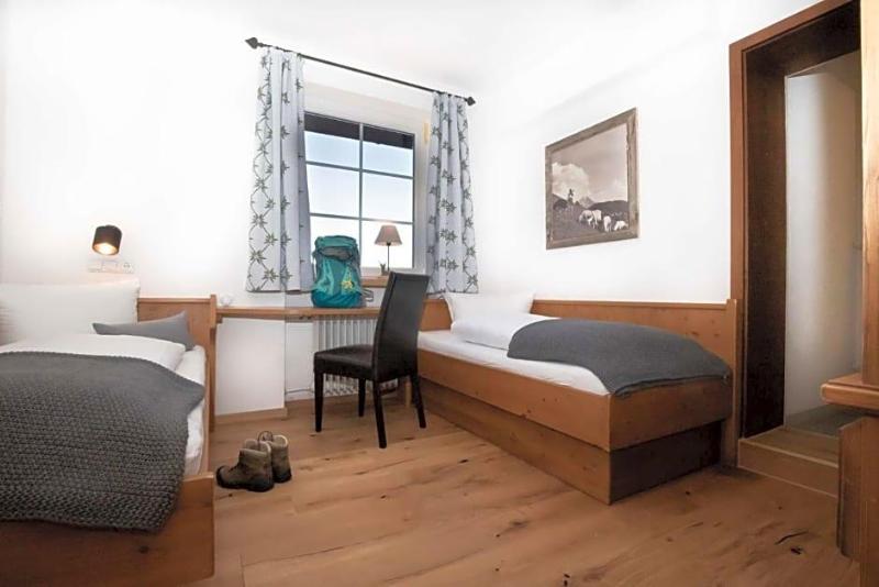 Hotel Gasthof Im Wiesengrund image
