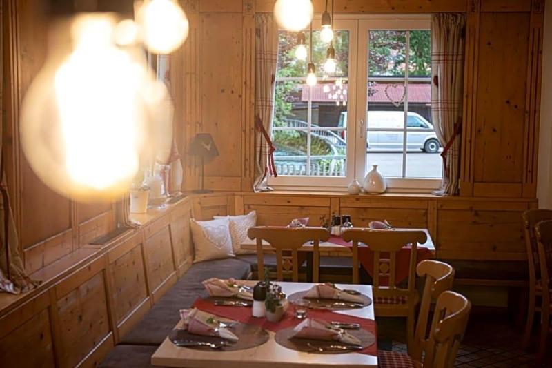 Hotel Gasthof Im Wiesengrund image
