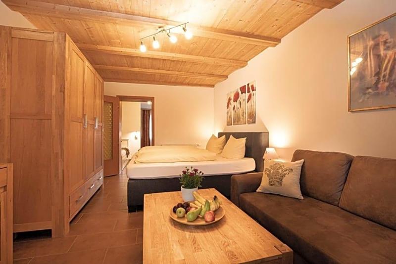 Hotel Gasthof Im Wiesengrund image